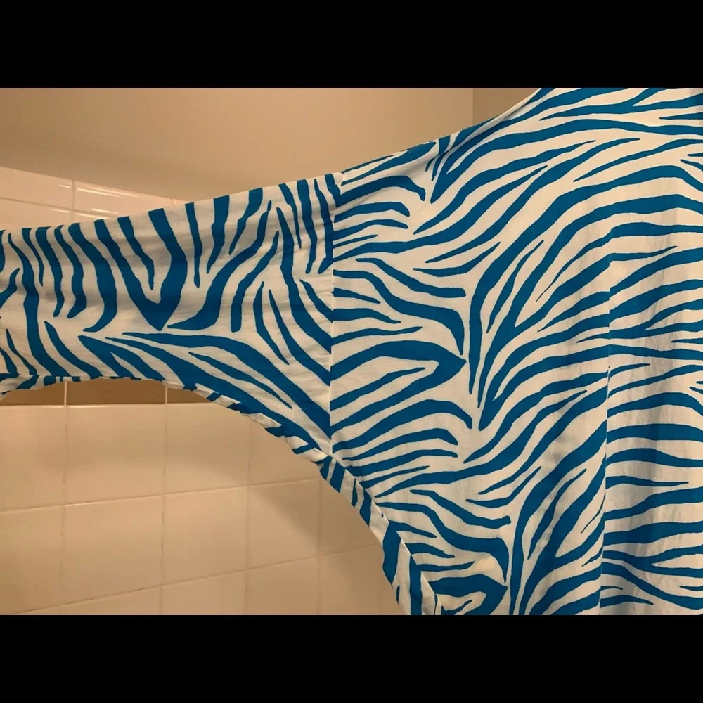Urban Outfitters Batwing Long Sleeve Shirt, Size S-M - Picture 14 of 16